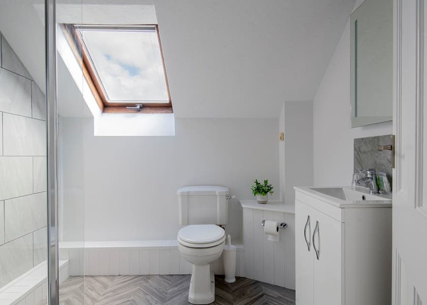 Shire Stables with Hot Tub - Otter Falls, Upottery, Honiton