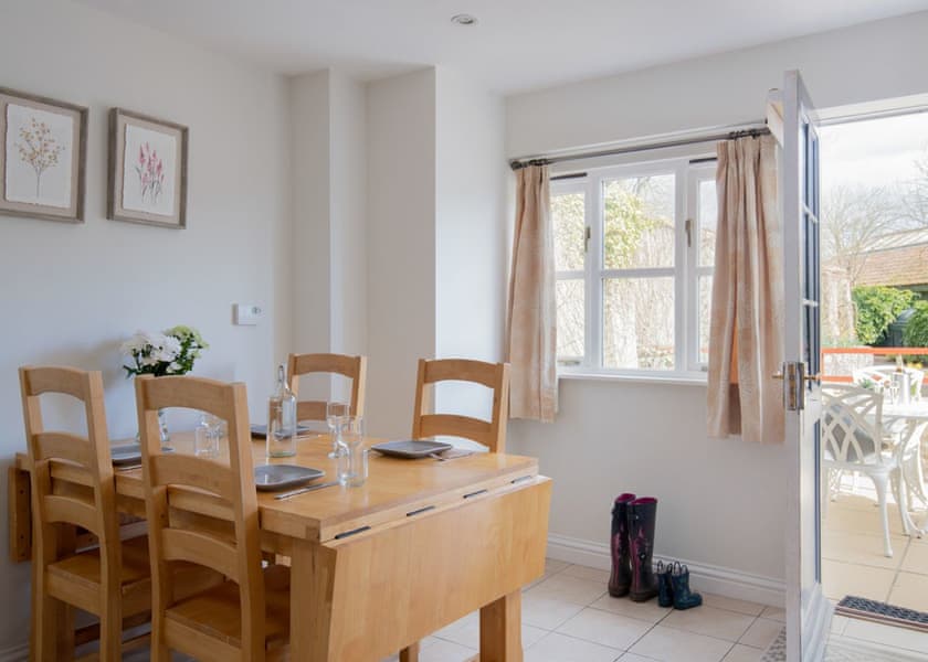 Farriers Cottage - Otter Falls, Upottery, Honiton