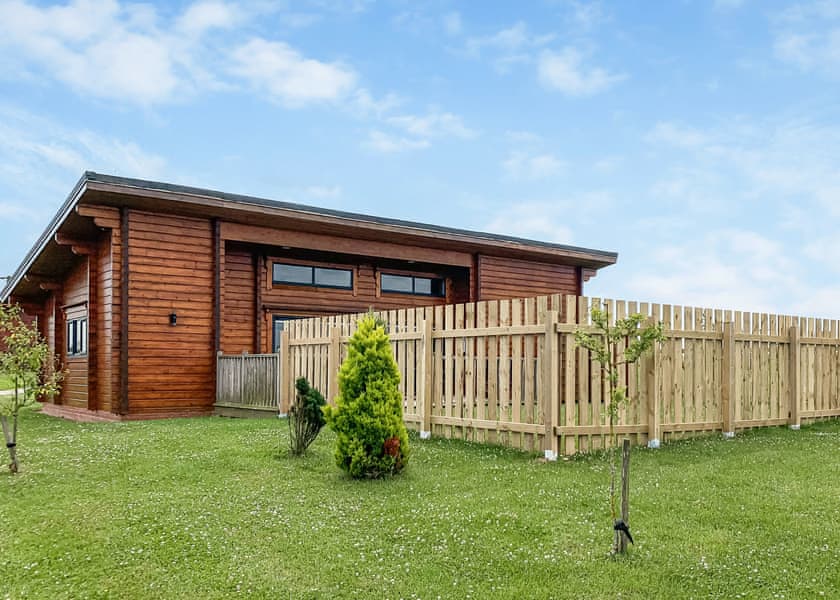 Tamworth (Pet) A - Fairview Lodges, Withernsea