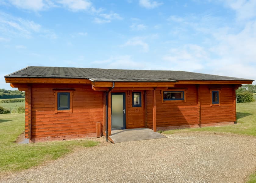 Hampshire Garden - Fairview Lodges, Withernsea