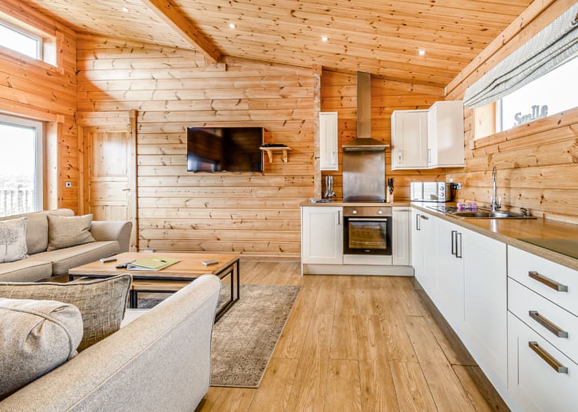 Saddleback (Pet) B - Fairview Lodges, Withernsea