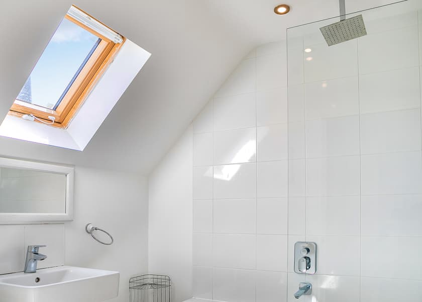 4 Berth Comfort Cottage Pet Friendly - The Bay Filey Holiday Village, Filey