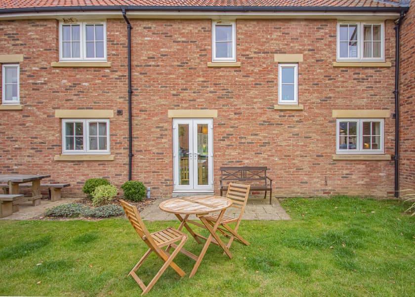 5 Berth Comfort Cottage Pet Friendly - The Bay Filey Holiday Village, Filey