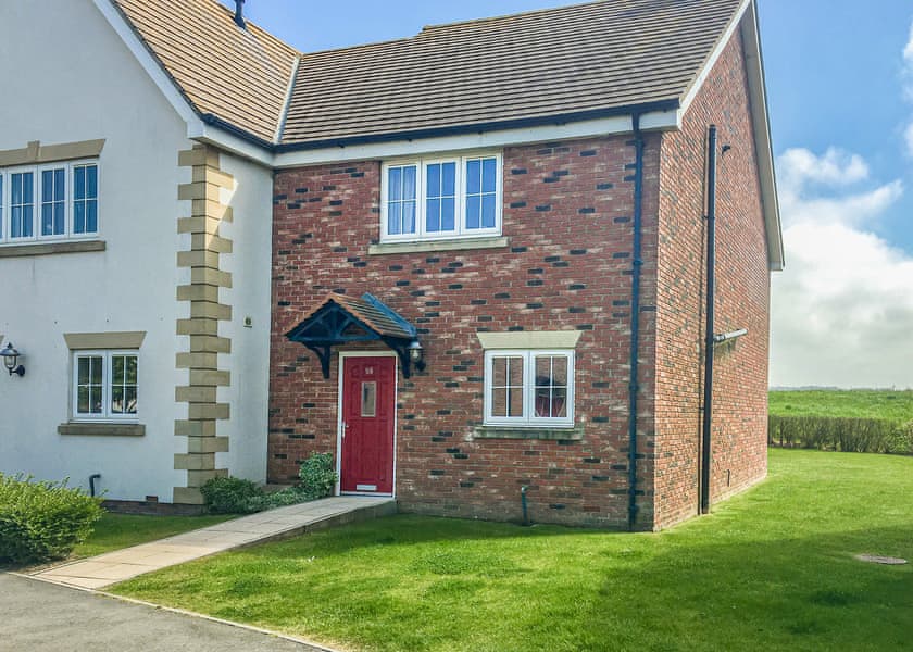 6 Berth Comfort Cottage - The Bay Filey Holiday Village, Filey