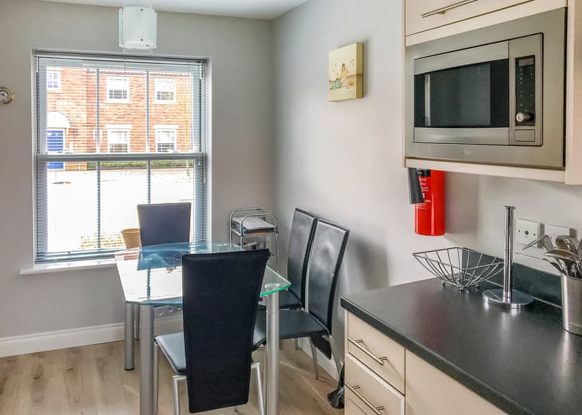 6 Berth Comfort Cottage - The Bay Filey Holiday Village, Filey