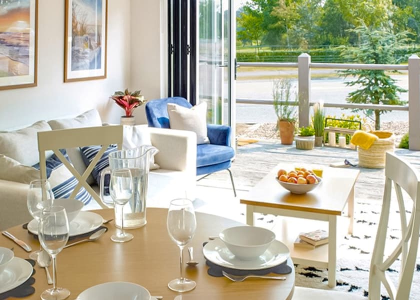 6 Berth Indulgent Meadow Lodge Pet Friendly - The Bay Filey Holiday Village, Filey