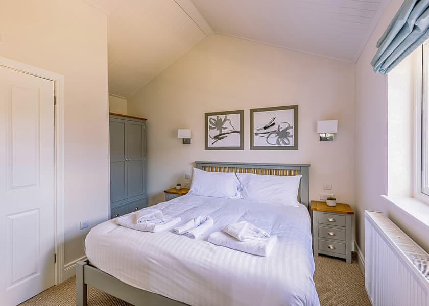 4 Berth Meadow Lakeside Lodge - The Bay Filey Holiday Village, Filey