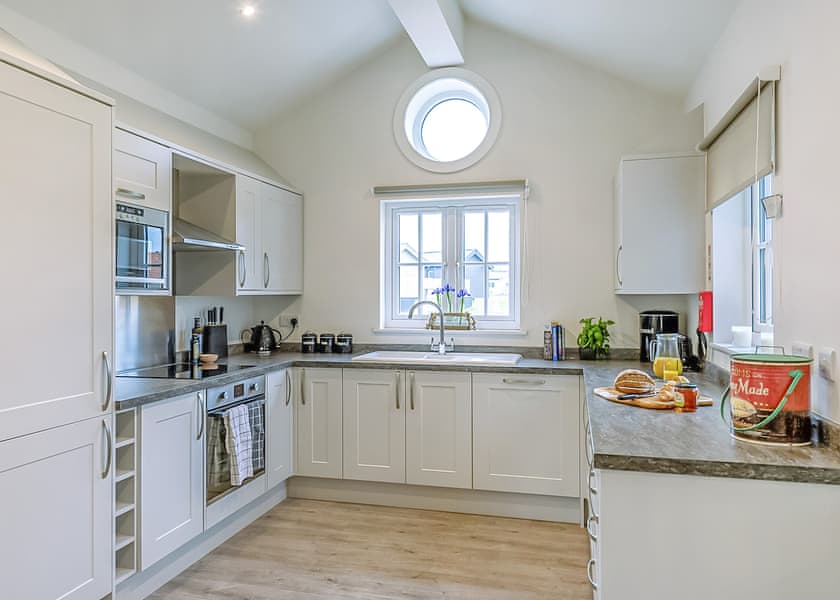 4 Berth Indulgent Grande Meadow Lodge - The Bay Filey Holiday Village, Filey