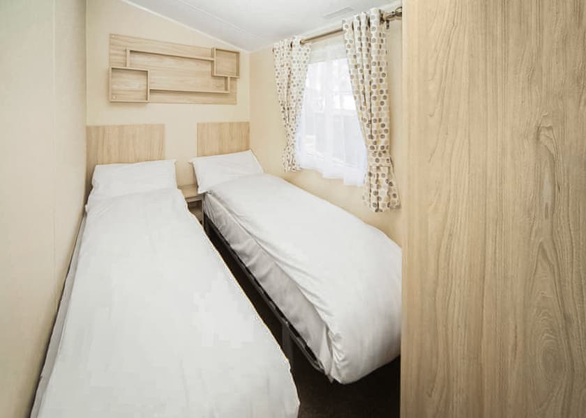 Gold  3 Caravan - Felixstowe Beach, Felixstowe