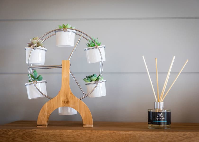 Fairground Lodge (sleeps 4) - Folly Farm Holiday Park, Kilgetty