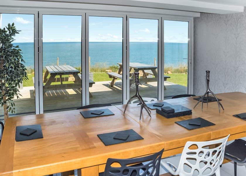 Ty Gwyn Cottage | Fishguard Bay Resort, Fishguard, Pembrokeshire