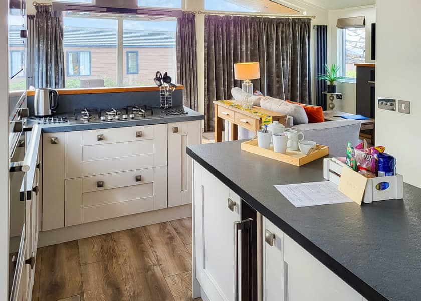Premium Lodge 1 - Fishguard Bay Resort, Fishguard,