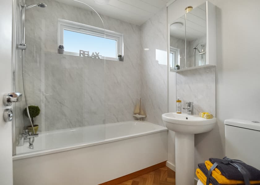 Premium Lodge 3 - Fishguard Bay Resort, Fishguard,