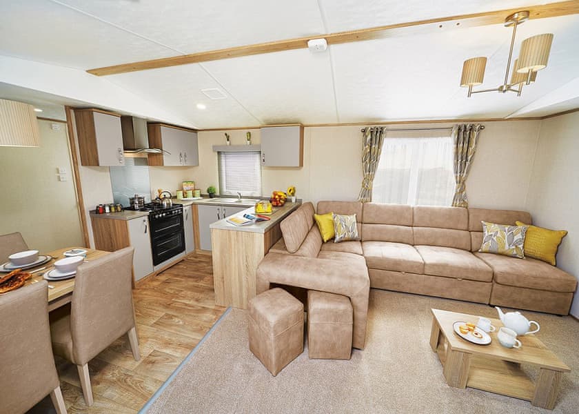 Comfort Plus Caravan 4 - Finlake Resort & Spa, Chudleigh, Newton Abbot