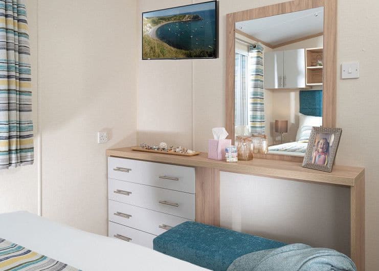 Comfort Plus Caravan 4 - Finlake Resort & Spa, Chudleigh, Newton Abbot