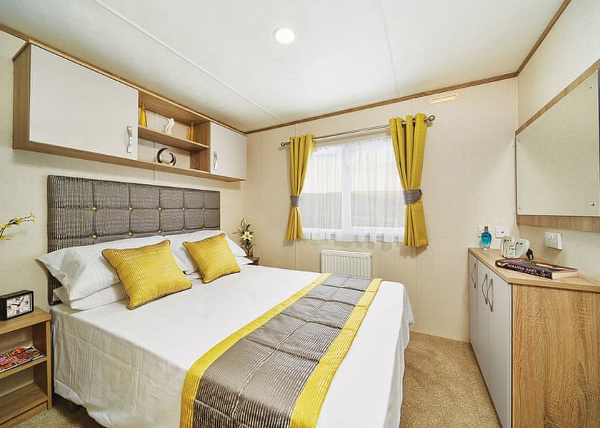 Comfort Plus Caravan 4 - Finlake Resort & Spa, Chudleigh, Newton Abbot