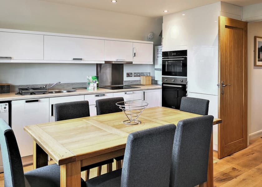 Signature Orchid 6 - Finlake Resort & Spa, Chudleigh, Newton Abbot