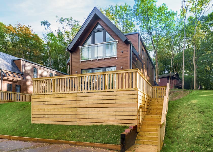 Signature Loft 8 Hot Tub - Finlake Resort & Spa, Chudleigh, Newton Abbot