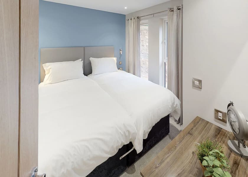 Signature Loft 8 Hot Tub - Finlake Resort & Spa, Chudleigh, Newton Abbot