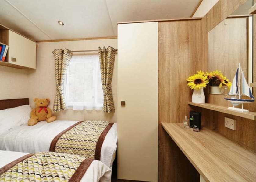 Classic Caravan 4 Hot Tub - Finlake Resort & Spa, Chudleigh, Newton Abbot