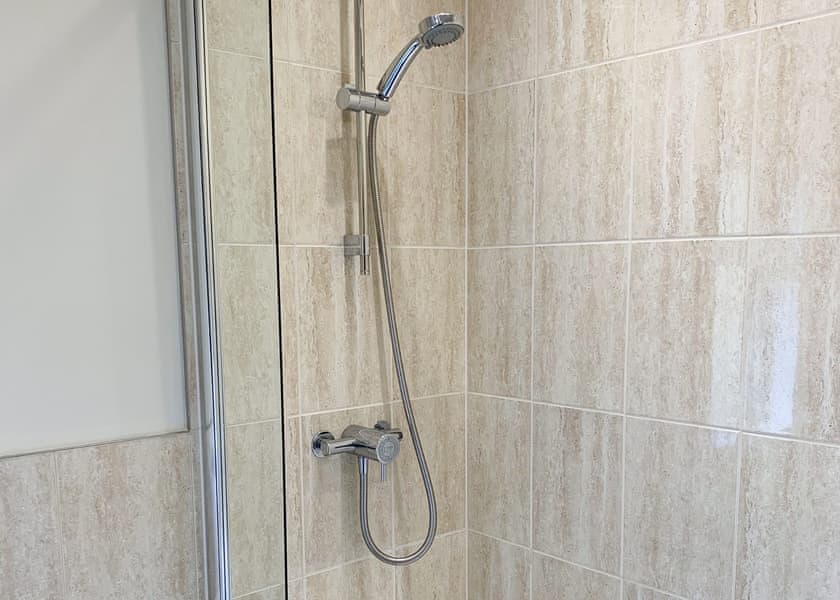 Superior Lodge 4 - Finlake Resort & Spa, Chudleigh, Newton Abbot