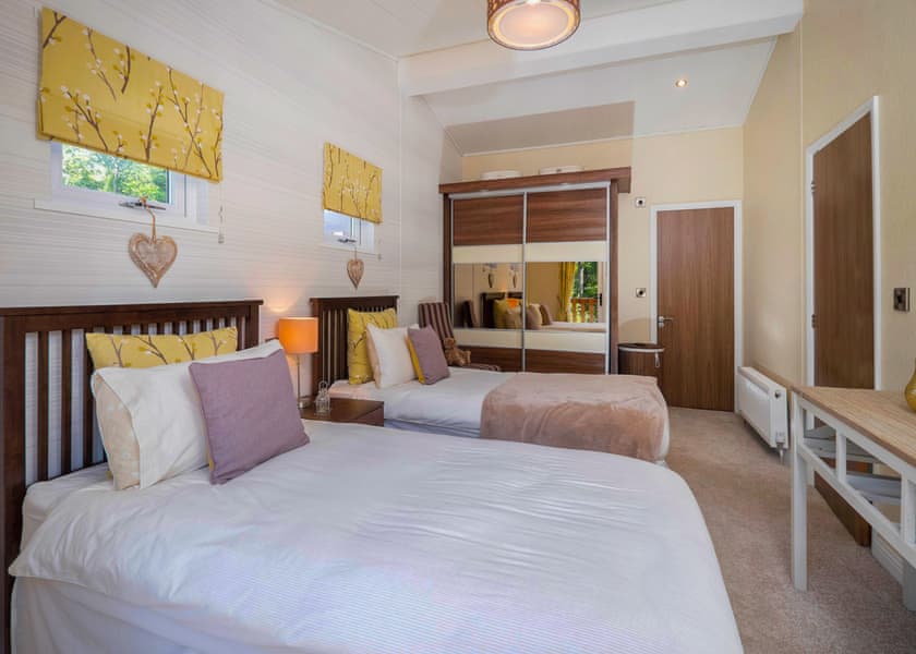 Comfort Lodge 4 - Finlake Resort & Spa, Chudleigh, Newton Abbot