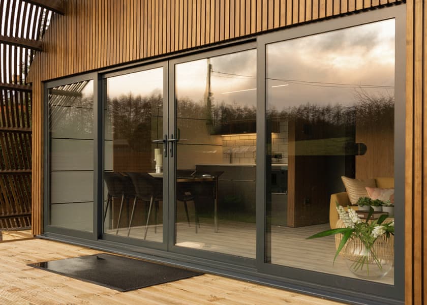 Signature Pod 4 Hot Tub - Finlake Resort & Spa, Chudleigh, Newton Abbot