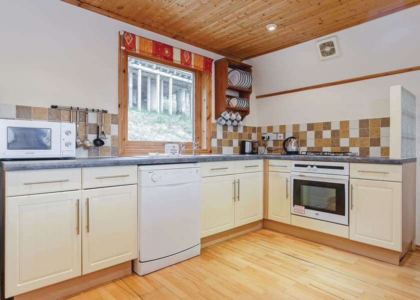 Typical Luxury Woodland Lodge Six | Finlake Holiday Resort, Chudleigh, Newton Abbot