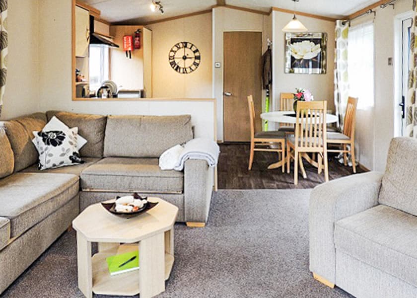 Comfort Holiday Home Hot Tub 4 - Finlake Resort & Spa, Chudleigh, Newton Abbot