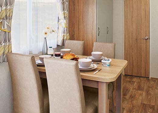 Comfort Plus 6 Hot Tub - Finlake Resort & Spa, Chudleigh, Newton Abbot