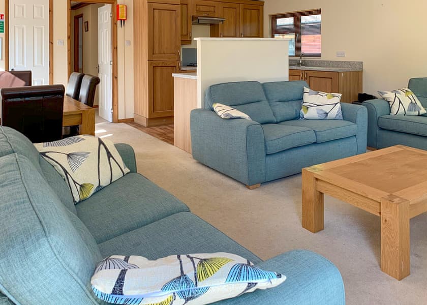 Classic Lodge 4 - Finlake Resort & Spa, Chudleigh, Newton Abbot