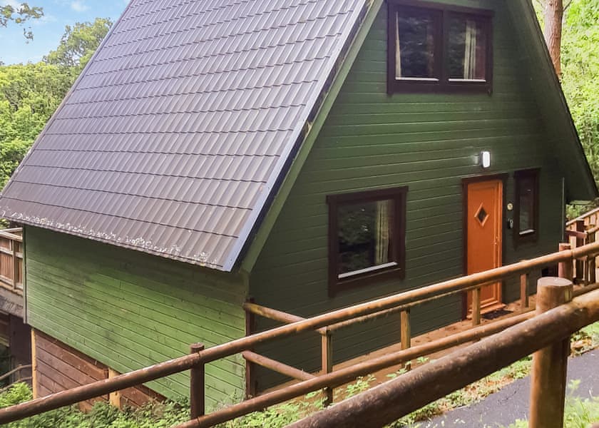 Deluxe Woodland Lodge 6 - Finlake Resort & Spa, Chudleigh, Newton Abbot