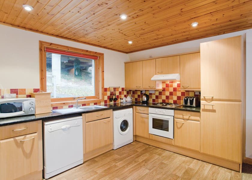 Typical | Deluxe Woodland Lodge 6 - Finlake Resort & Spa, Chudleigh, Newton Abbot