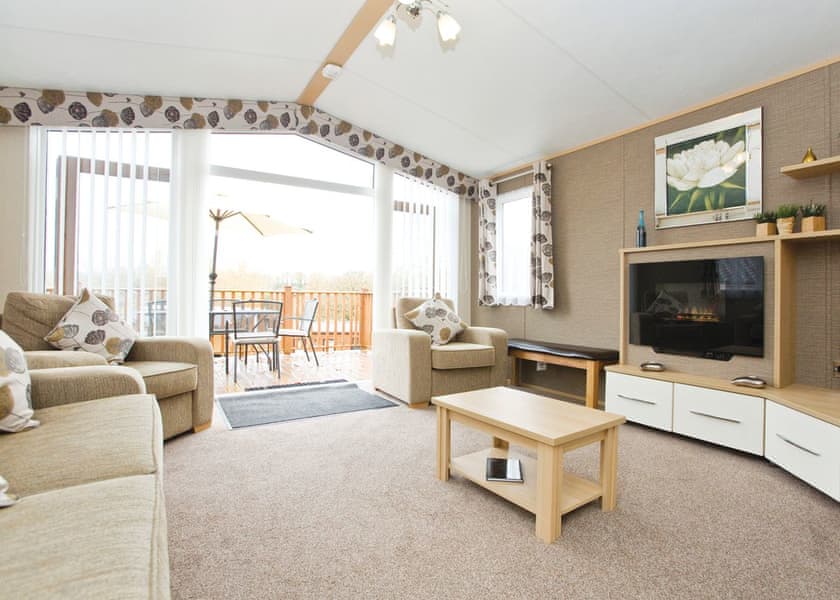 Superior Holiday Home 6 - Finlake Resort & Spa, Chudleigh, Newton Abbot