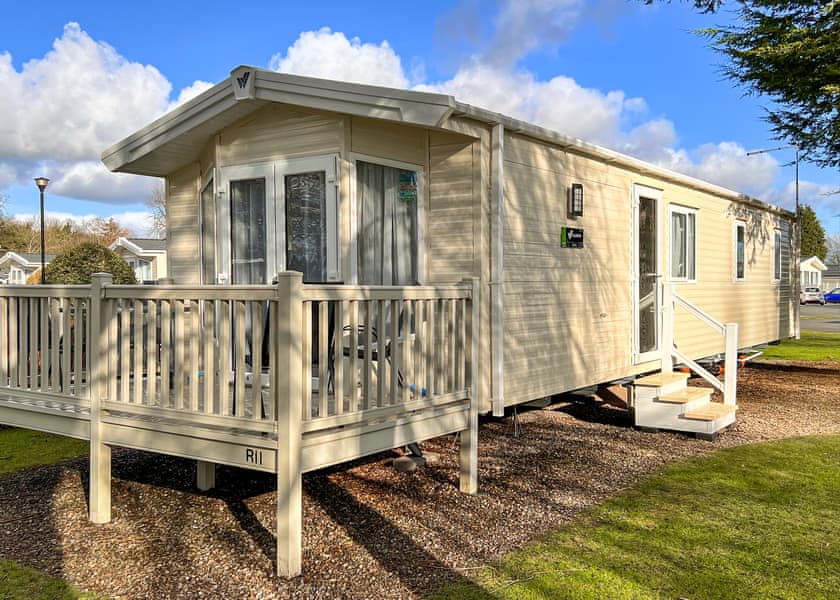 Fir Trees Executive - Fir Trees, Chester