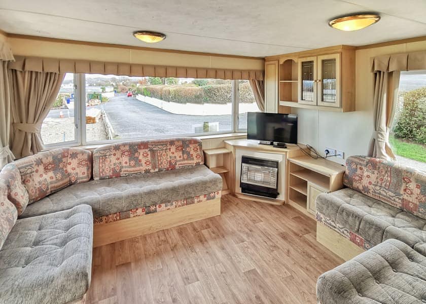 Bronze Plus 3 Pet - Fishguard Holiday Park, Fishguard, Pembrokeshire