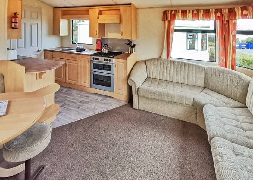 Bronze Plus 3 Pet - Fishguard Holiday Park, Fishguard, Pembrokeshire