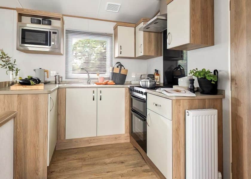 Platinum 3 No Pets - Fishguard Holiday Park, Fishguard, Pembrokeshire