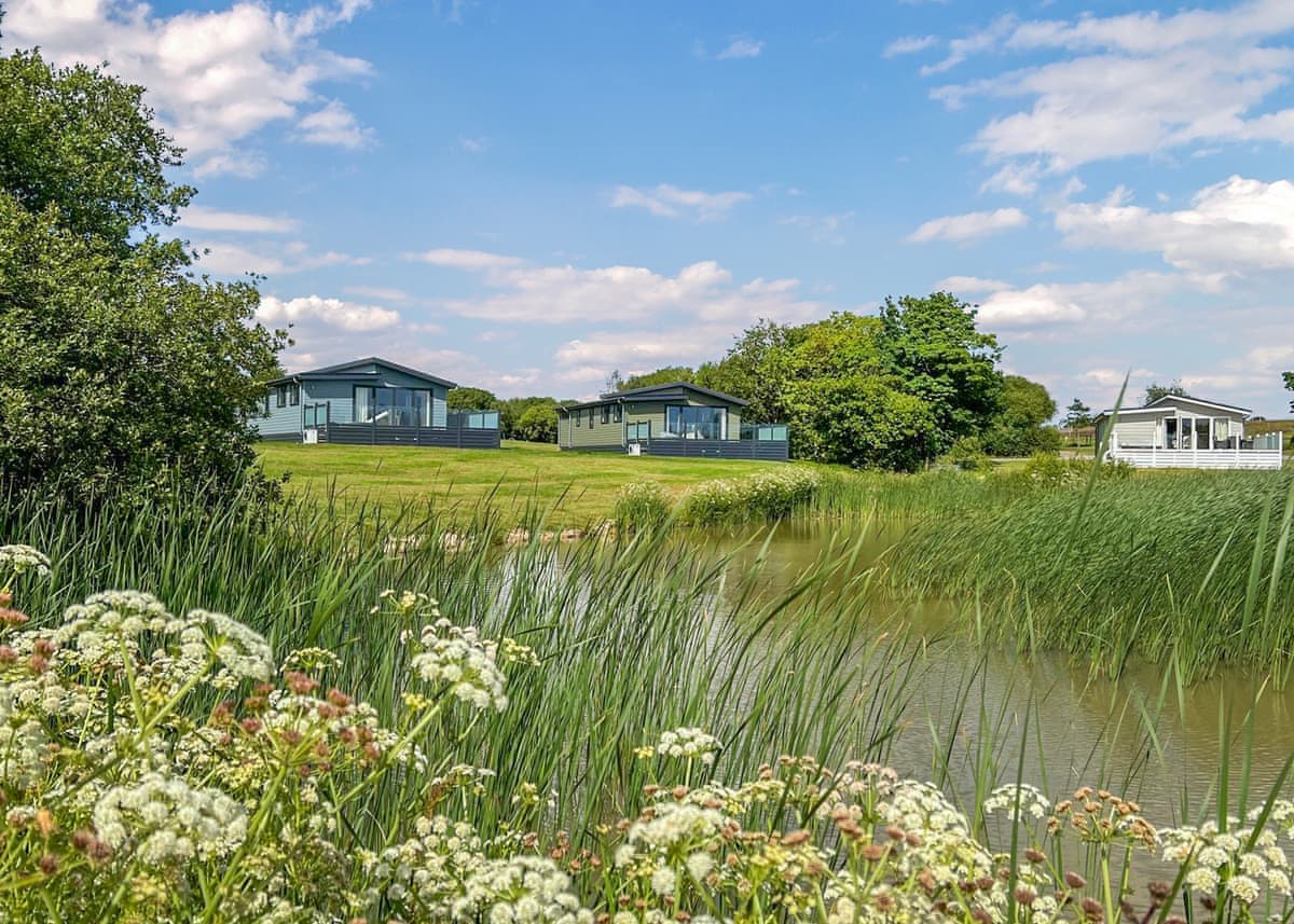 Florence Springs Lakeside Lodges - Holiday lodge in South Wales - Image 3