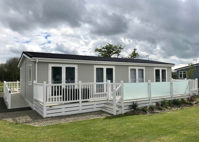 Poplar Lodge WF - Florence Springs Lakeside Lodges, St Florence, Tenby