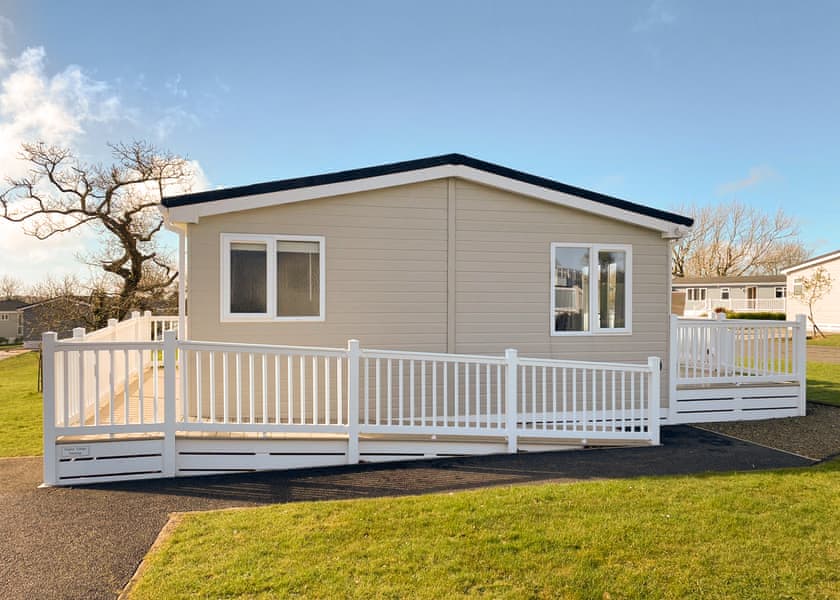 Poplar Lodge WF - Florence Springs Lakeside Lodges, St Florence, Tenby