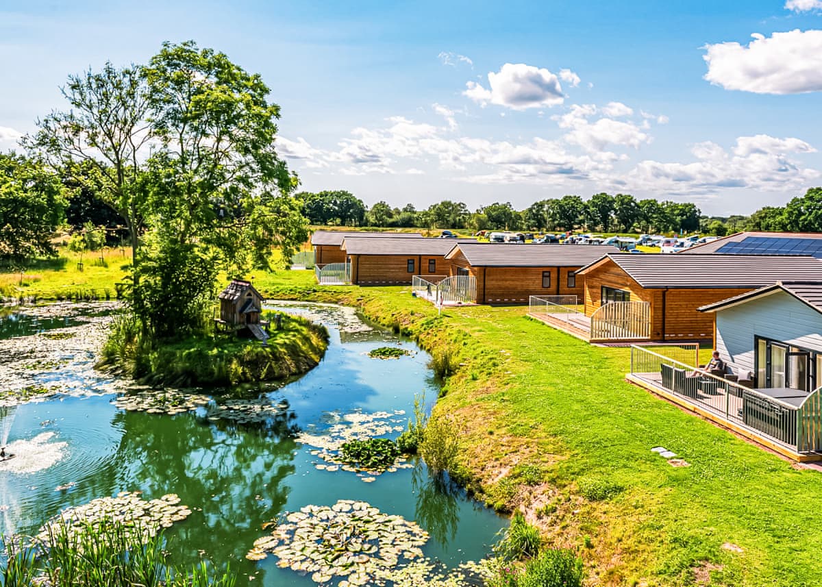 Flaxton Meadows Luxury Lodges - Holiday lodge in Yorkshire - Image 1