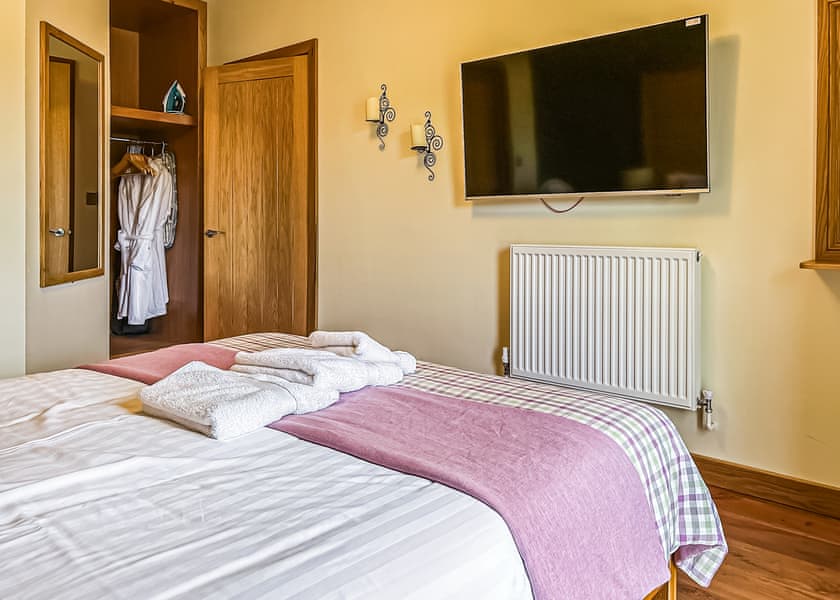 Minster - Flaxton Meadows Luxury Lodges, Flaxton