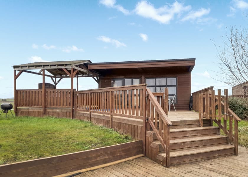 Cathedral View 4 Pet - Fenview Lakes, Ely