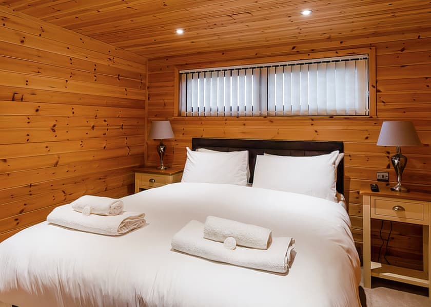 Cathedral View VIP - Fenview Lakes, Ely