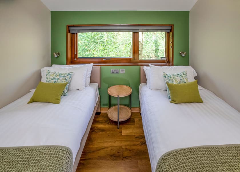 Golden Oak 4 Meadow Cabin - Forest of Dean Lodges, Coleford