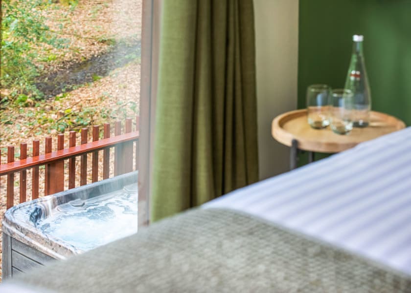 Forest of Dean Golden Oak Plus Treehouse Meadow - Forest of Dean Lodges, Coleford