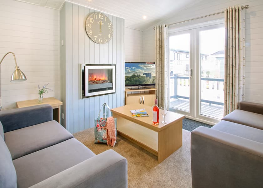 Superior Lodge Plus 3 - Forest Edge, St. Leonards, Ringwood