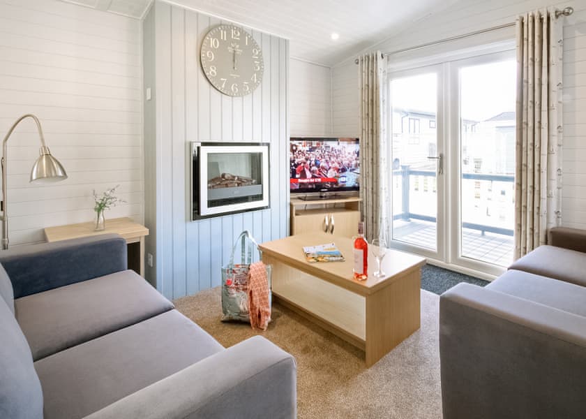 Select Plus 2 Lodge (Pet) - Forest Edge, St. Leonards, Ringwood