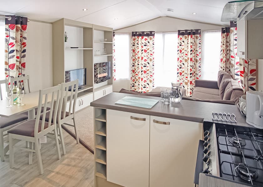 Sensation 3 (Pet) - Forest Edge, St. Leonards, Ringwood